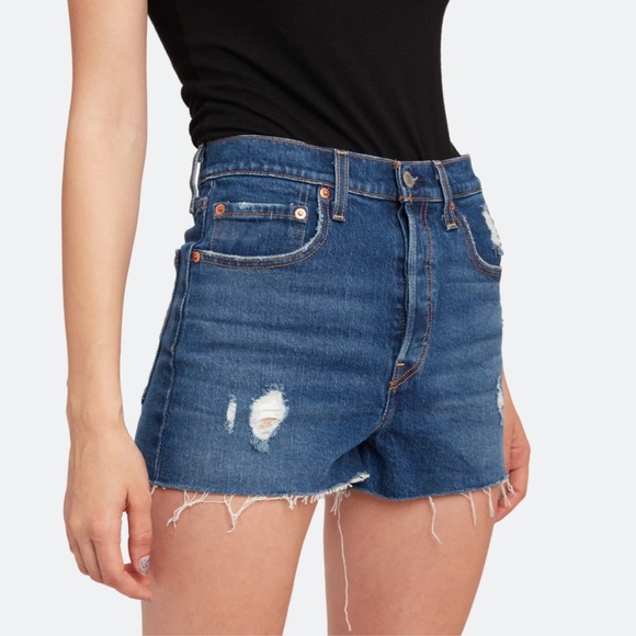 Levi’s Ribcage Ultra-High Rise Cutoff Fit Shorts - Picture 5 of 5